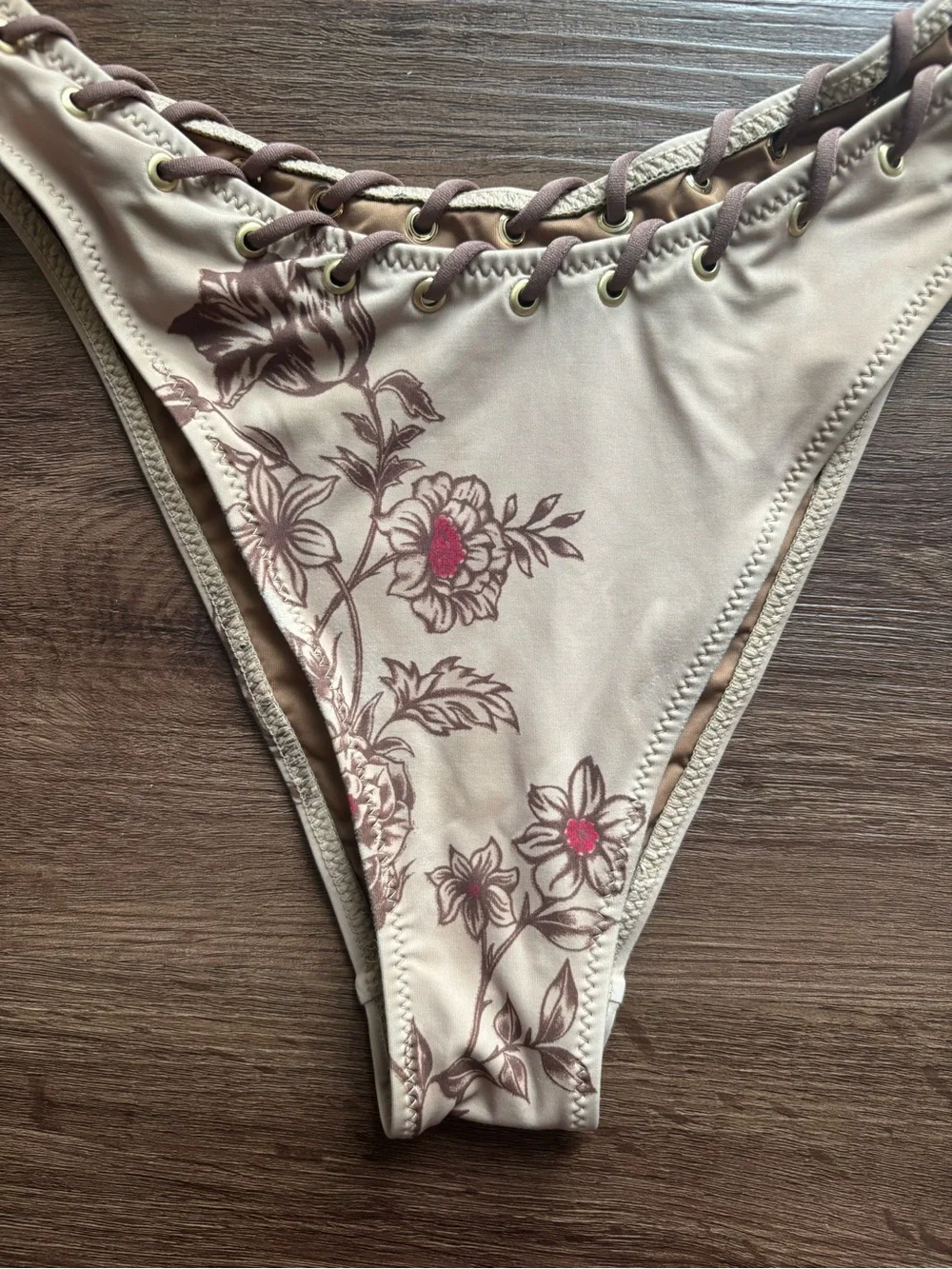 Frankies Bikinis frankie’s bikinis